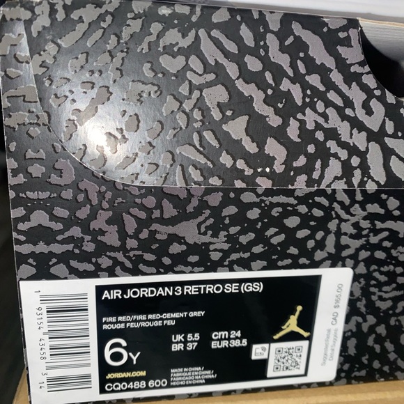 Jordan 3 SE Unite - Picture 6 of 6